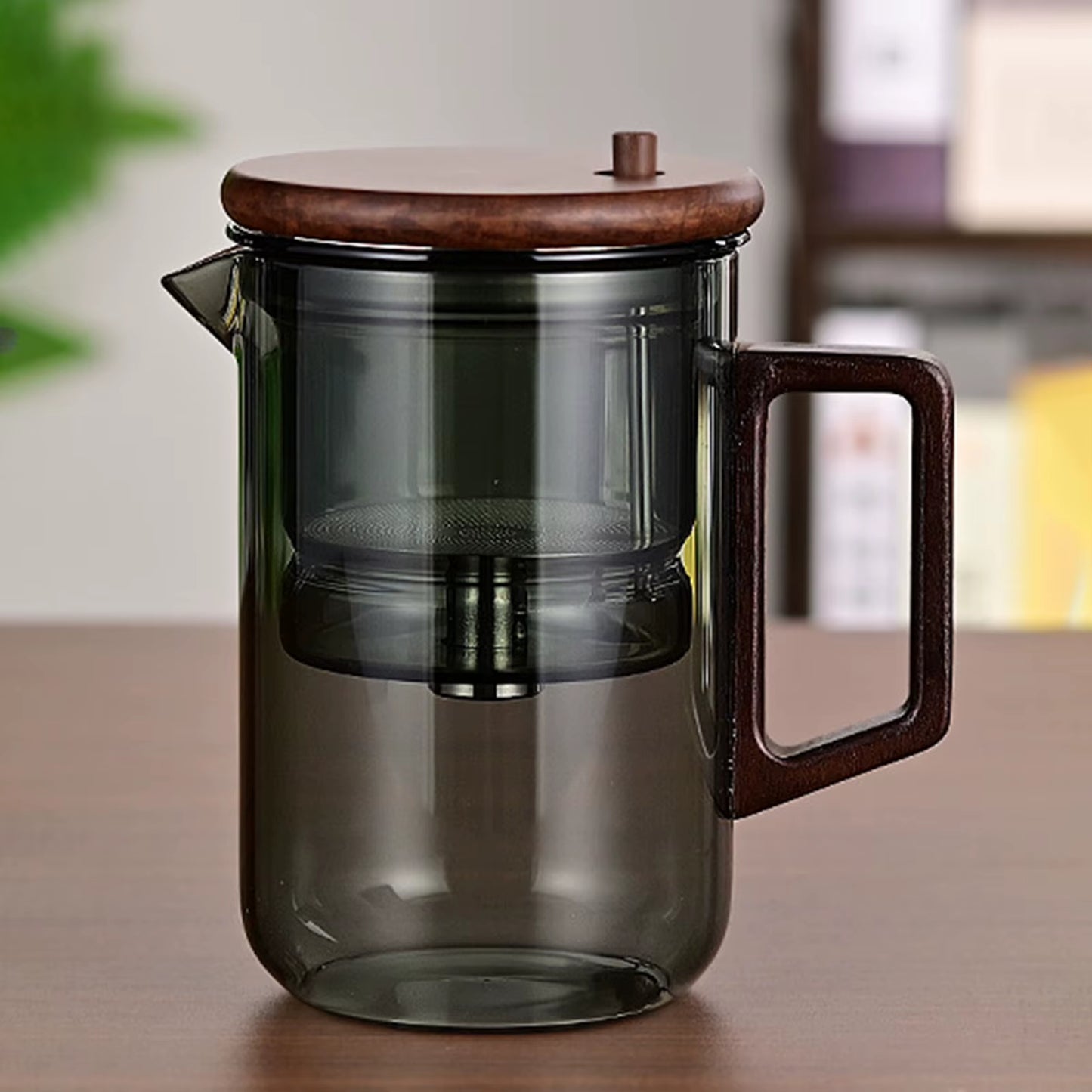 1 Set Glass Teapot Water Separation Wooden Handle Glass Tea Kettle with Infuser Drip-Free Spout Tea Pot for Tea Brewing