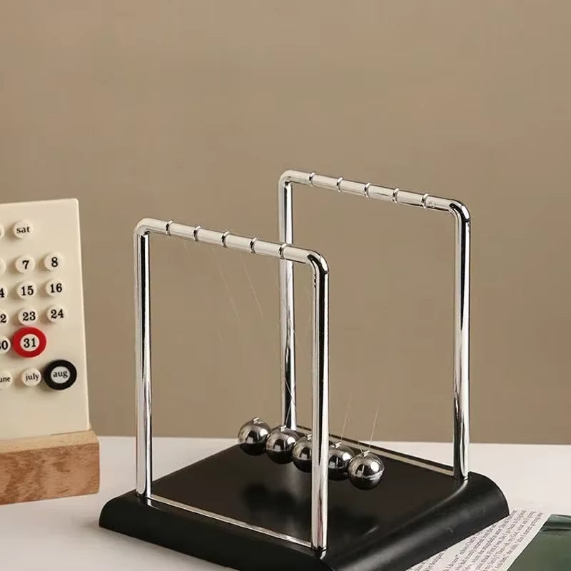 1Pc New Metal Pendulum Ball Desk Table Decor Physics Science Pendulum Newton Ball Steel Balance Ball Newton'S Cradle